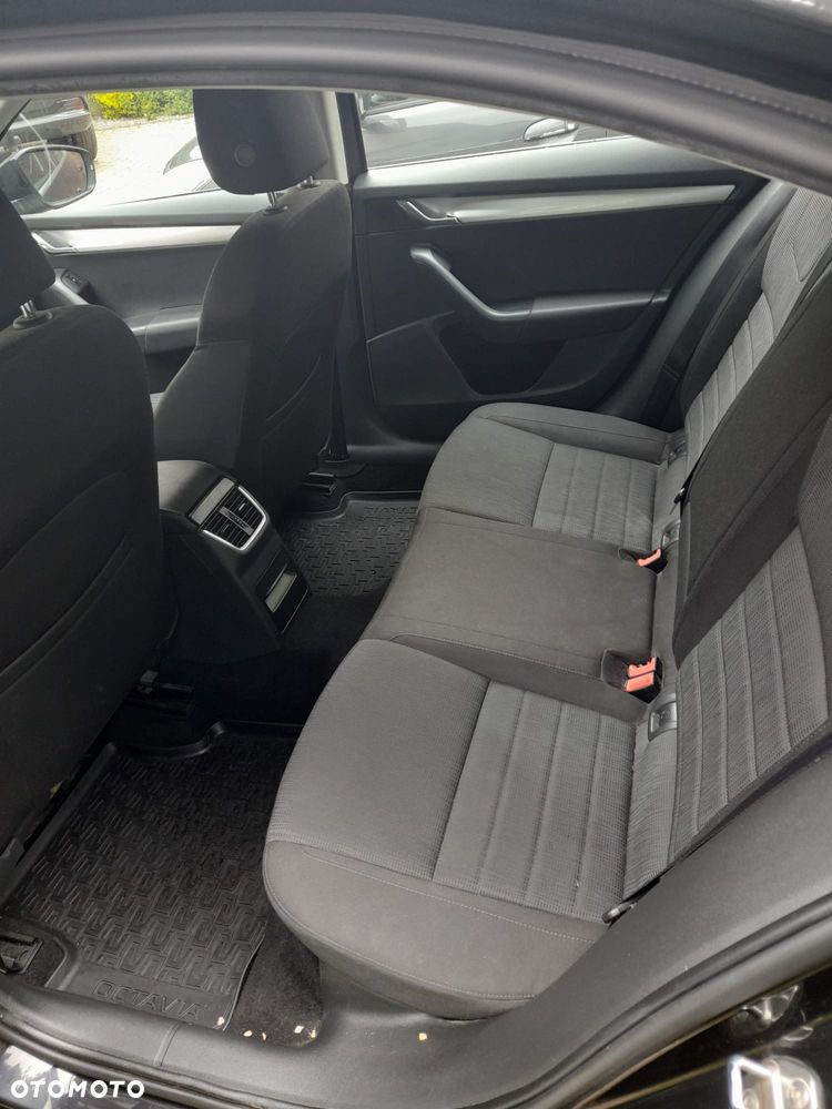 Skoda Octavia 1.2 TSI Elegance - 9