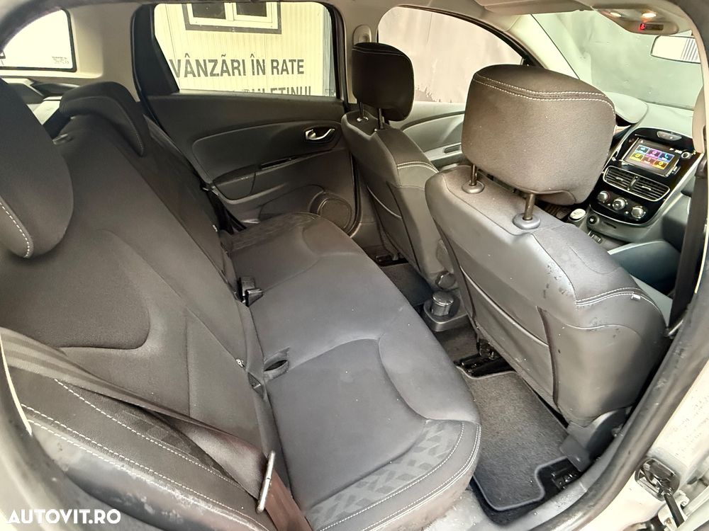 Renault Clio - 7