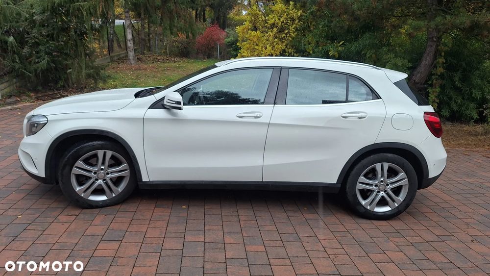 Mercedes-Benz Gla 2016 photo 5