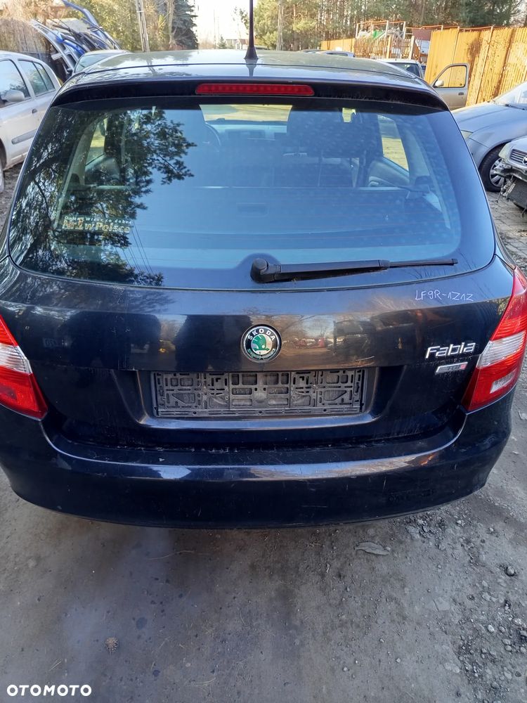 KLAPA BAGAŻNIKA SKODA FABIA II KOMBI KOD KOLORU LF9R SILNICZEK WYCIERACZKI ZAMEK BLENDA - 1