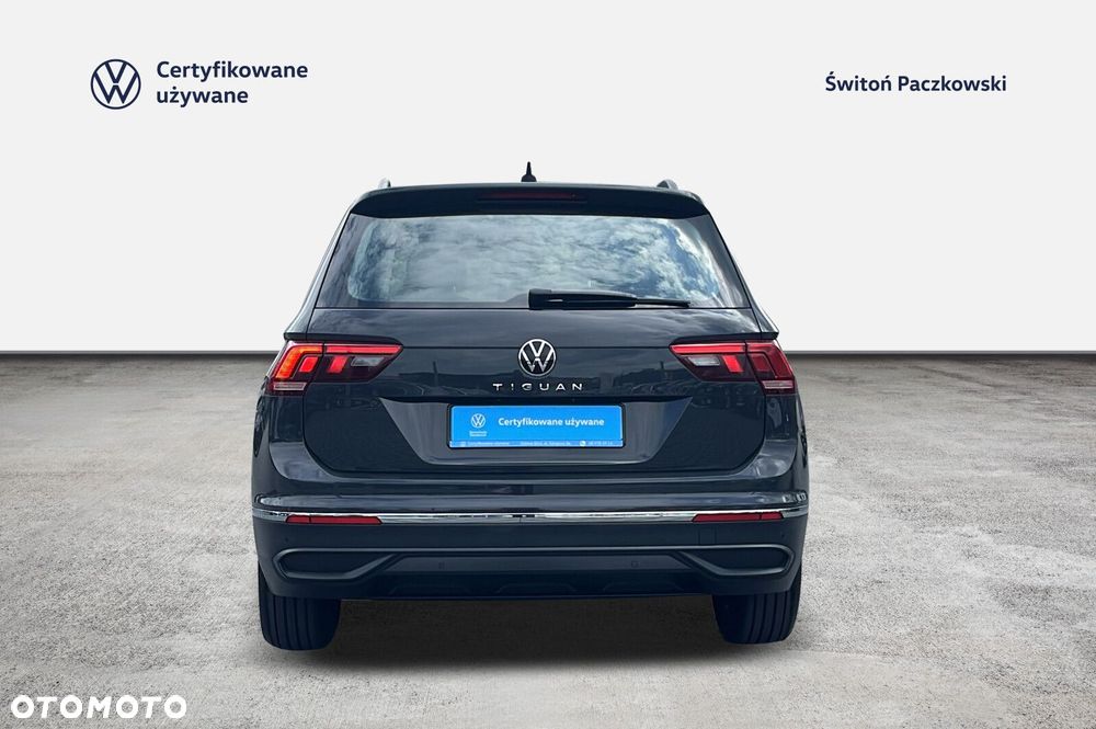 Volkswagen Tiguan - 4