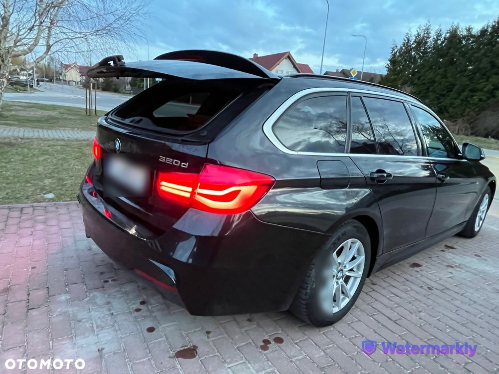 BMW Seria 3 320d xDrive M Sport - 23