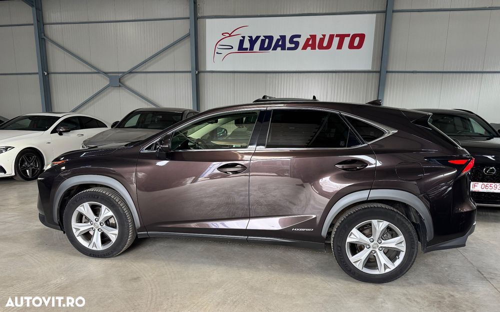 Lexus Seria NX 300h Luxury - 2