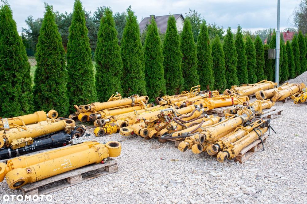 Siłownik Liebherr Cat Volvo Do koparek i ładowarek Używane siłowniki Cat Volvo Liebherr - 6