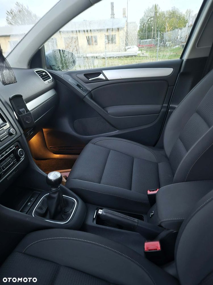 Volkswagen Golf - 12