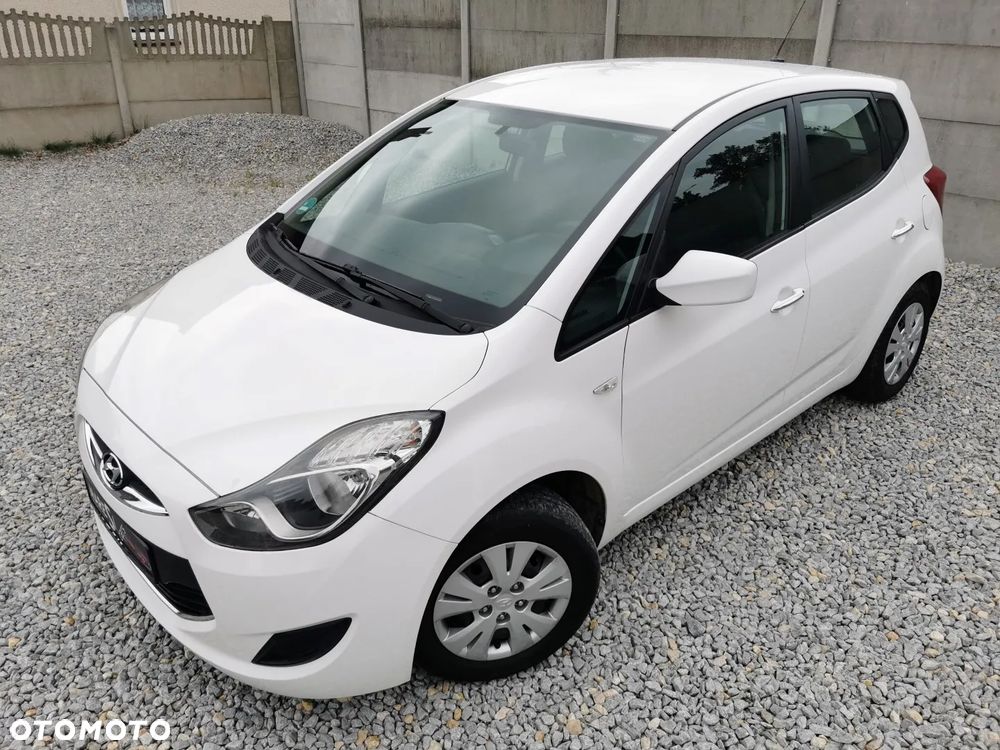 Hyundai ix20 - 24