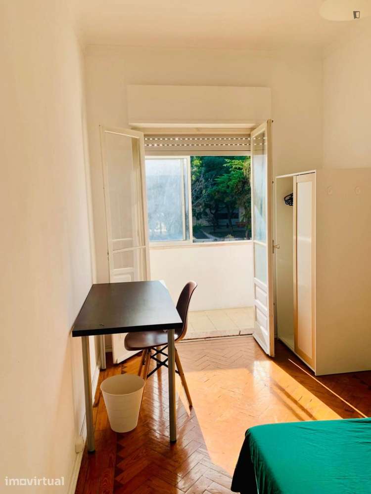 Quarto - localizado em Benfica Lisbon - Grande imagem: 3/9