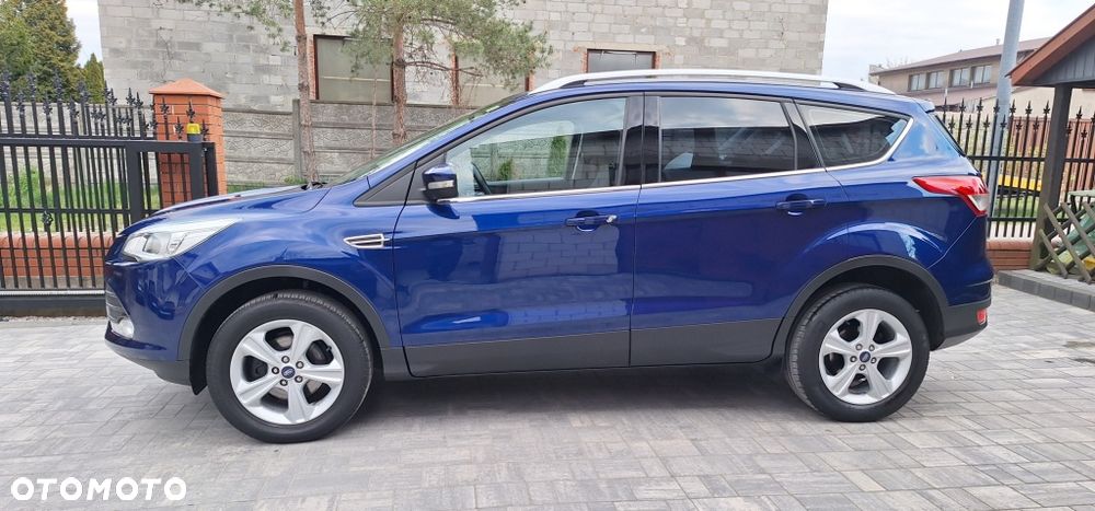 Ford Kuga 1.5 EcoBoost 2x4 Trend - 3