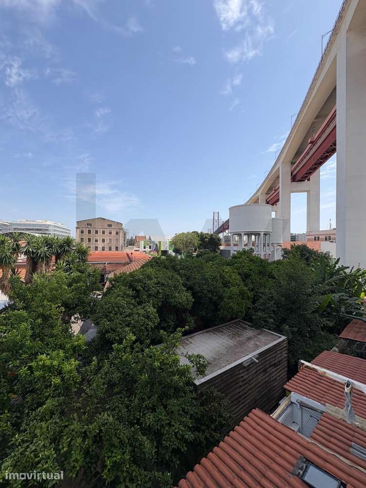 T1 Alcântara LX Factory a estrear. - Grande imagem: 3/30