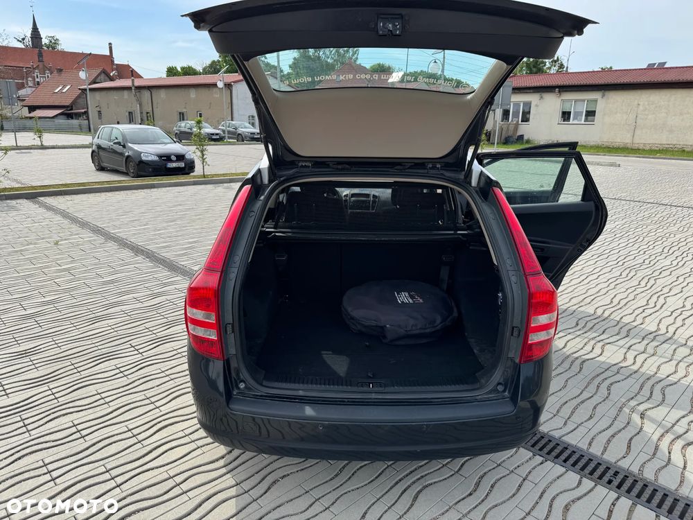 Kia Ceed 1.6 Comfort - 14