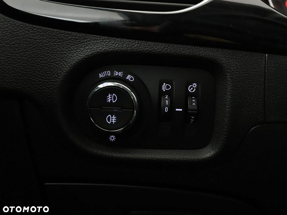 Opel Astra 1.4 Turbo ON - 33