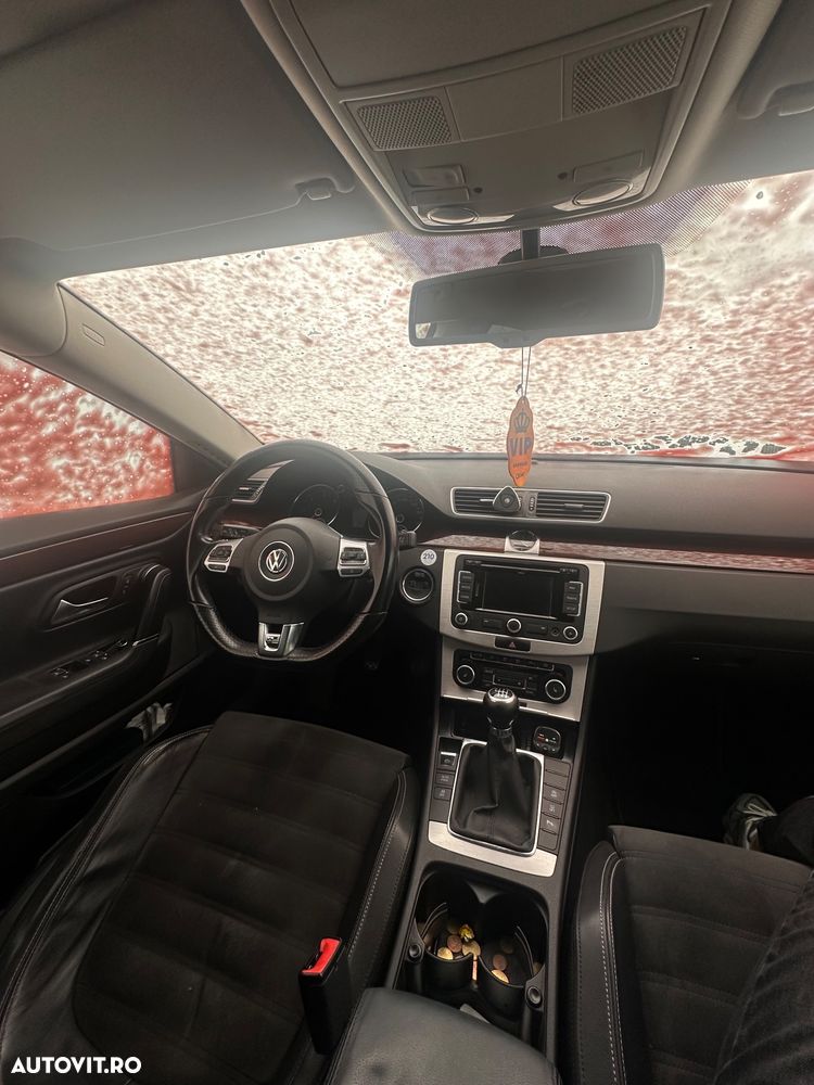 Volkswagen Passat CC 2.0 Blue TDI - 13