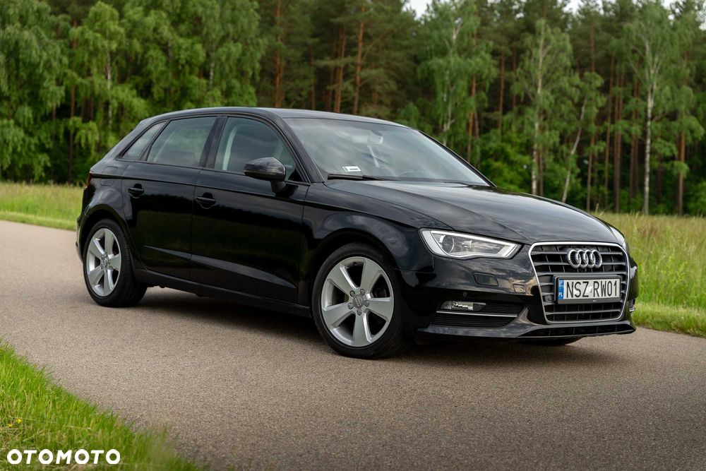 Audi A3 Sportback - 1