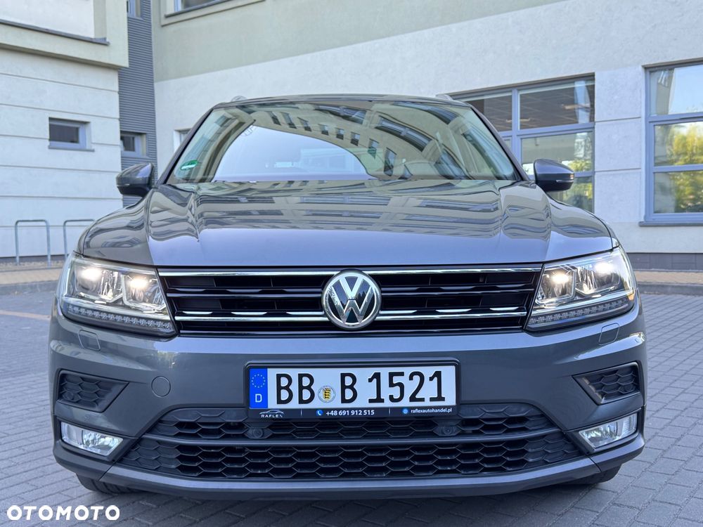 Volkswagen Tiguan - 17