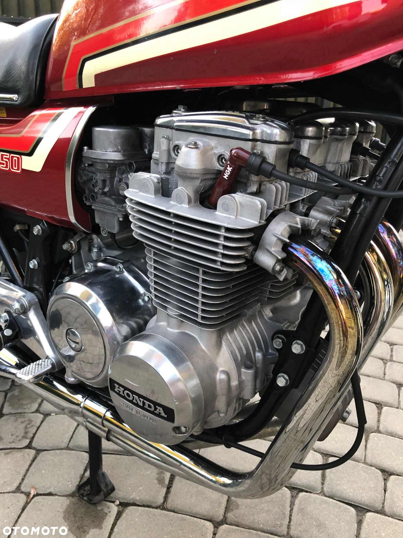 Honda CB - 12