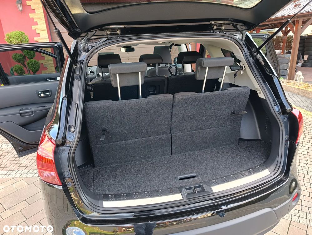 Nissan Qashqai+2 2.0 Tekna - 36