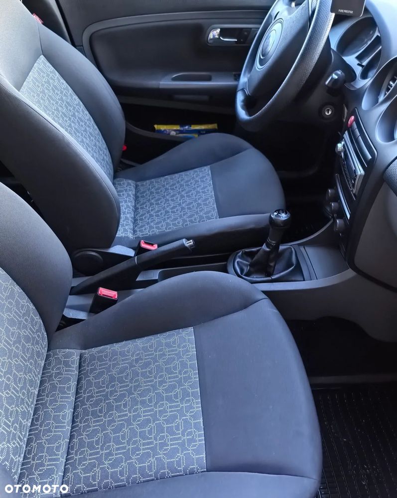 Seat Ibiza 1.2 12V Reference - 8