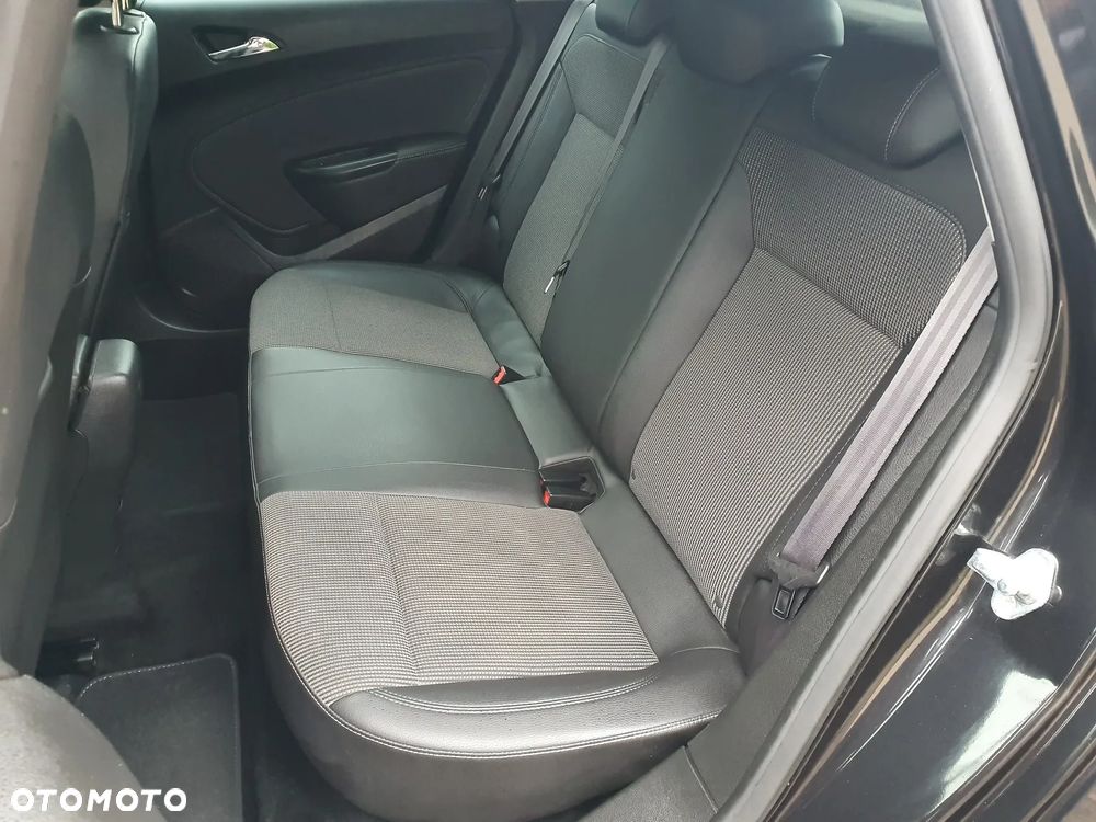 Opel Astra 1.4 Turbo ecoFLEX Start/Stop Innovation - 21