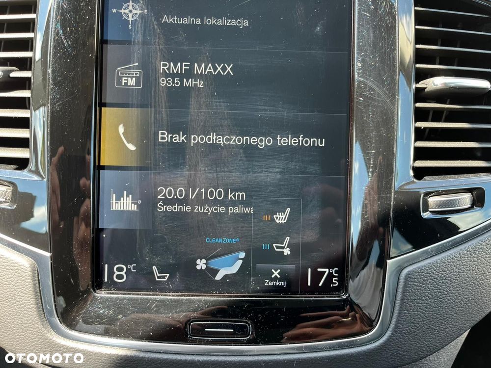 Volvo XC 90 - 27