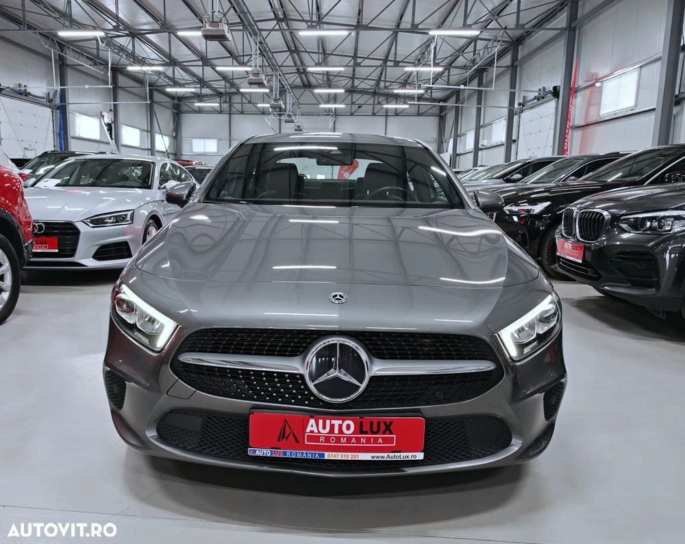 Mercedes-Benz A 180 d 7G-DCT - 4