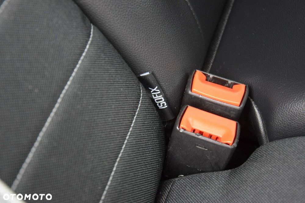 Ford Kuga 2.0 TDCi FWD Titanium - 22