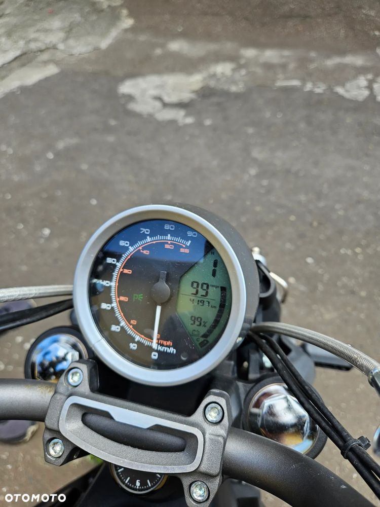 Super Soco TC - 7