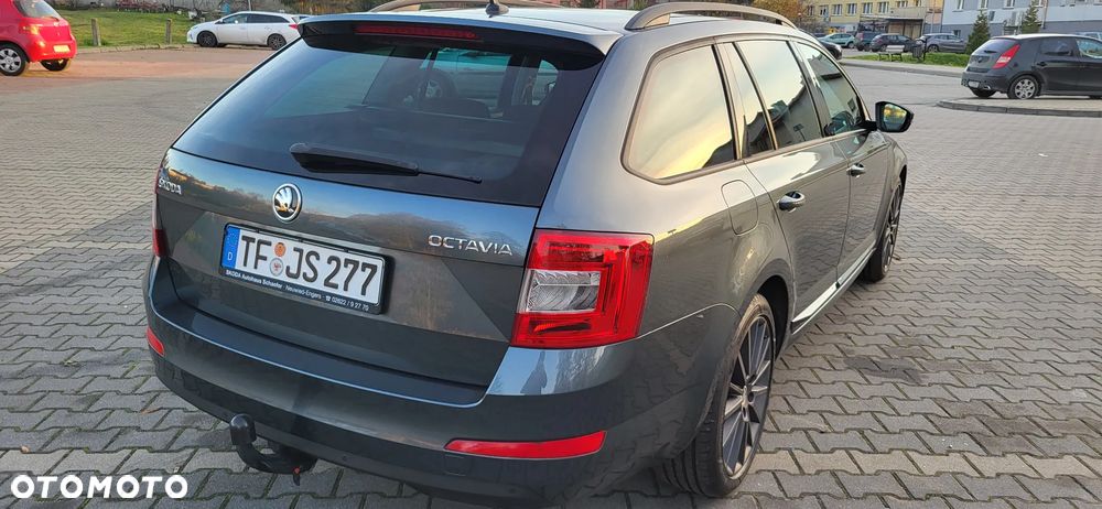 Skoda Octavia Combi 1.4 TSI Drive - 6