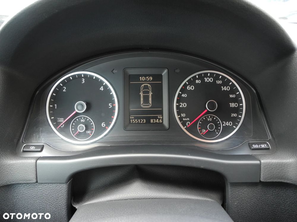 Volkswagen Tiguan - 8