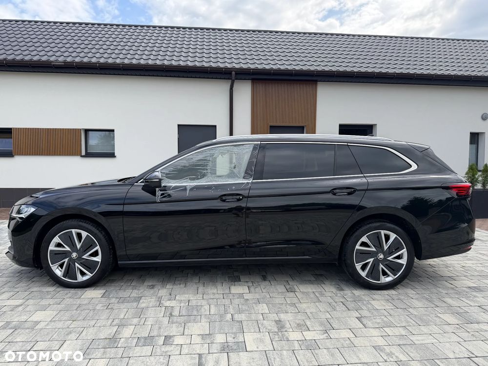 Skoda Superb 2.0 TDI Active DSG - 4