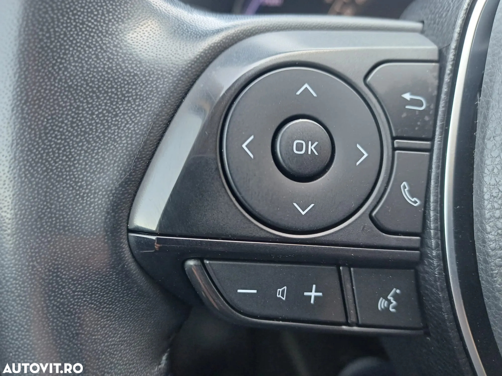 Toyota RAV4 2.5 Hybrid VVT-iE 4x2 Dynamic - 14