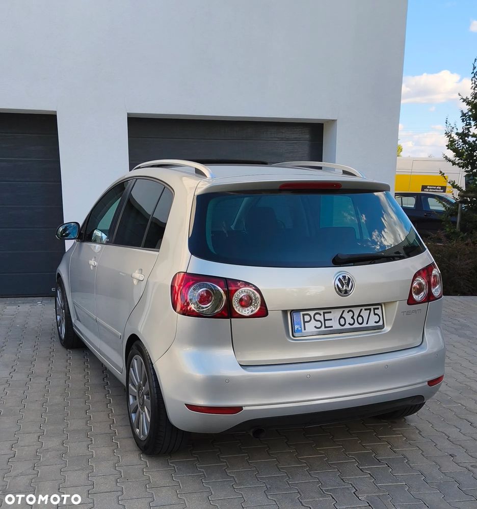 Volkswagen Golf Plus 1.6 TDI Highline - 21