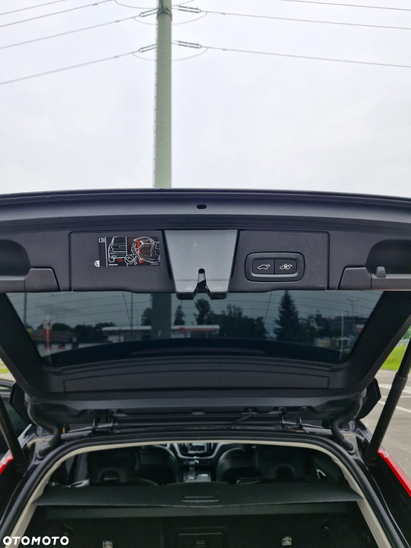 Volvo XC 60 D4 Momentum - 14