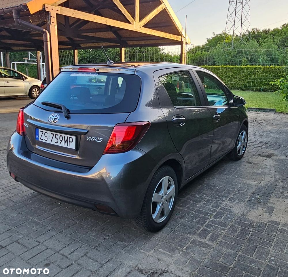 Toyota Yaris - 3
