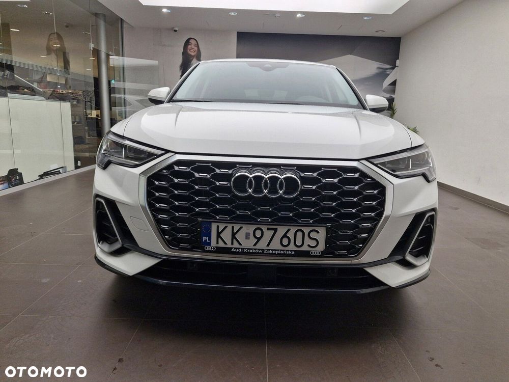 Audi Q3 Sportback - 3