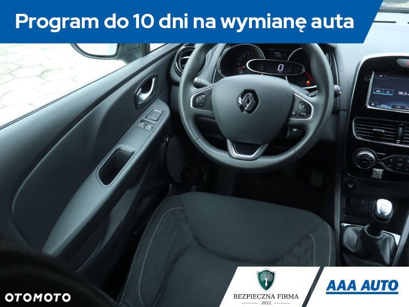 Renault Clio - 9