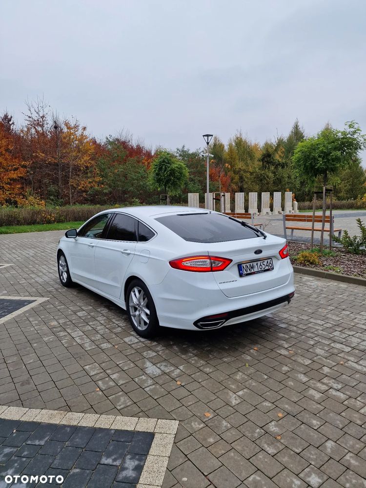 Ford Mondeo 2.0 TDCi Titanium PowerShift - 9