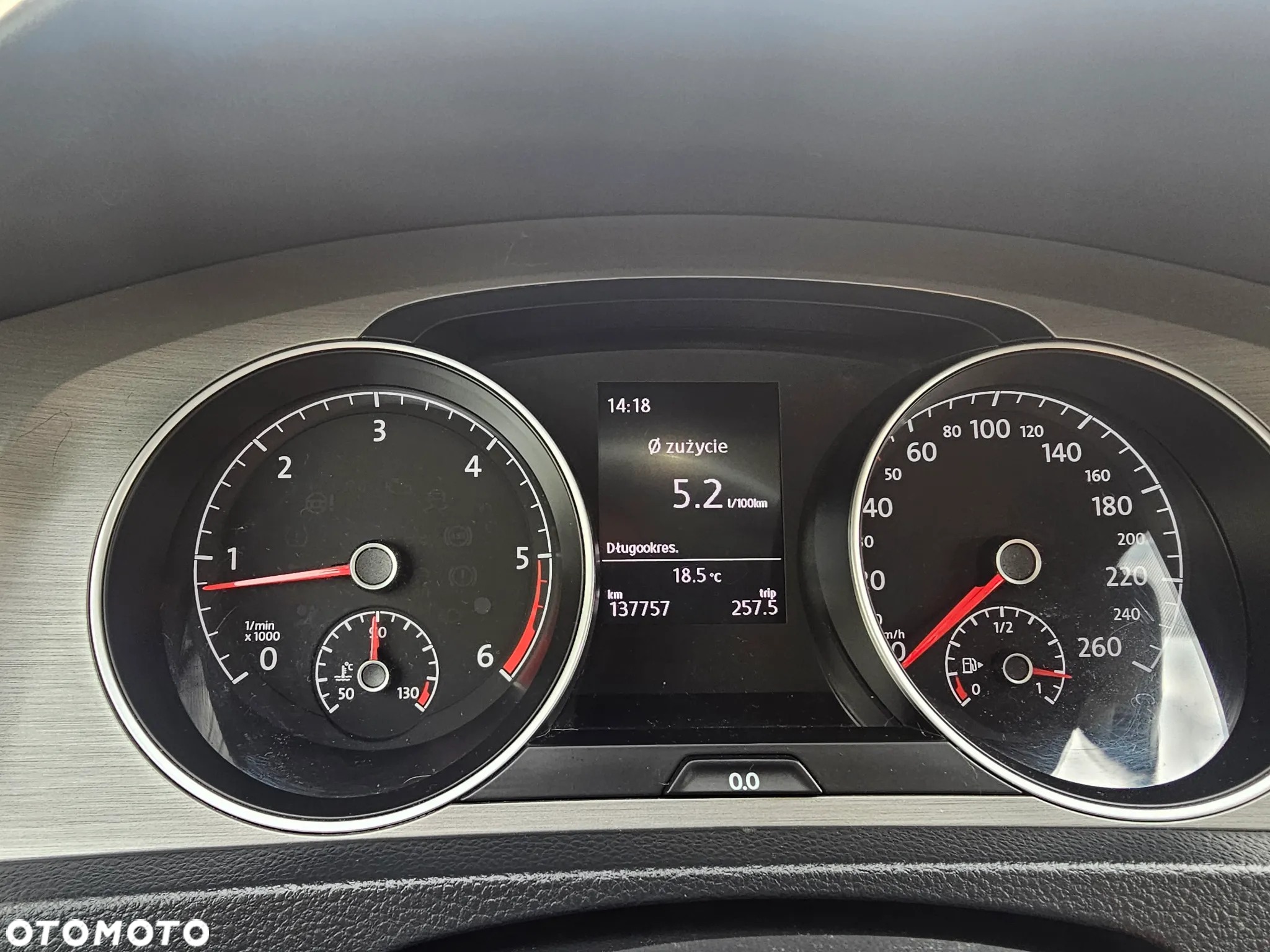 Volkswagen Golf - 9