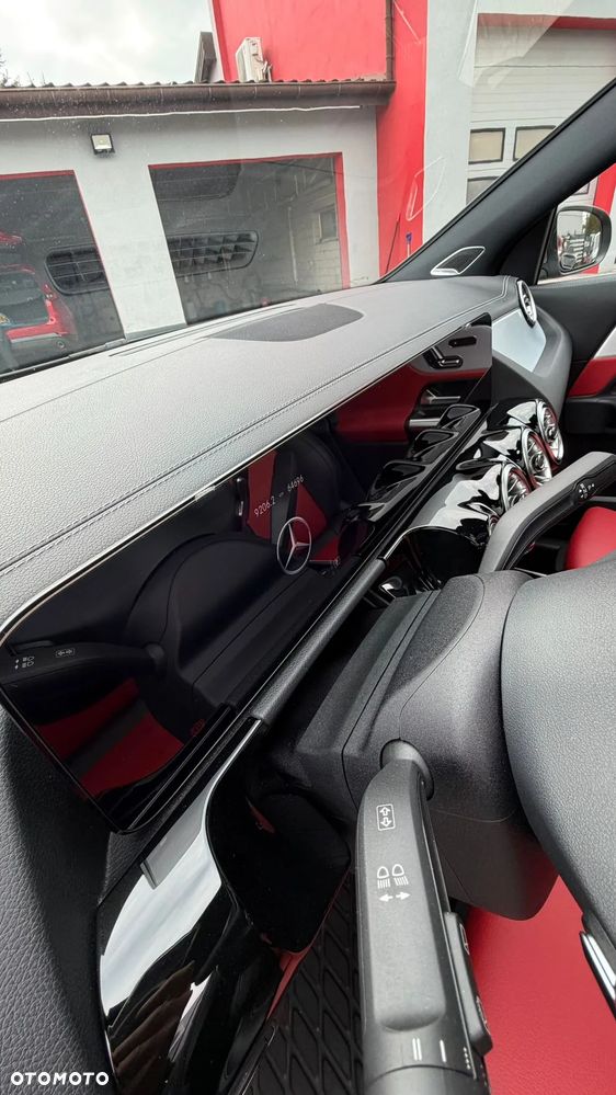Mercedes-Benz GLA 250 AMG Line - 6