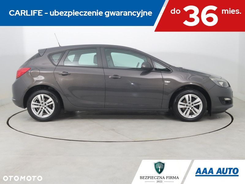 Opel Astra - 8
