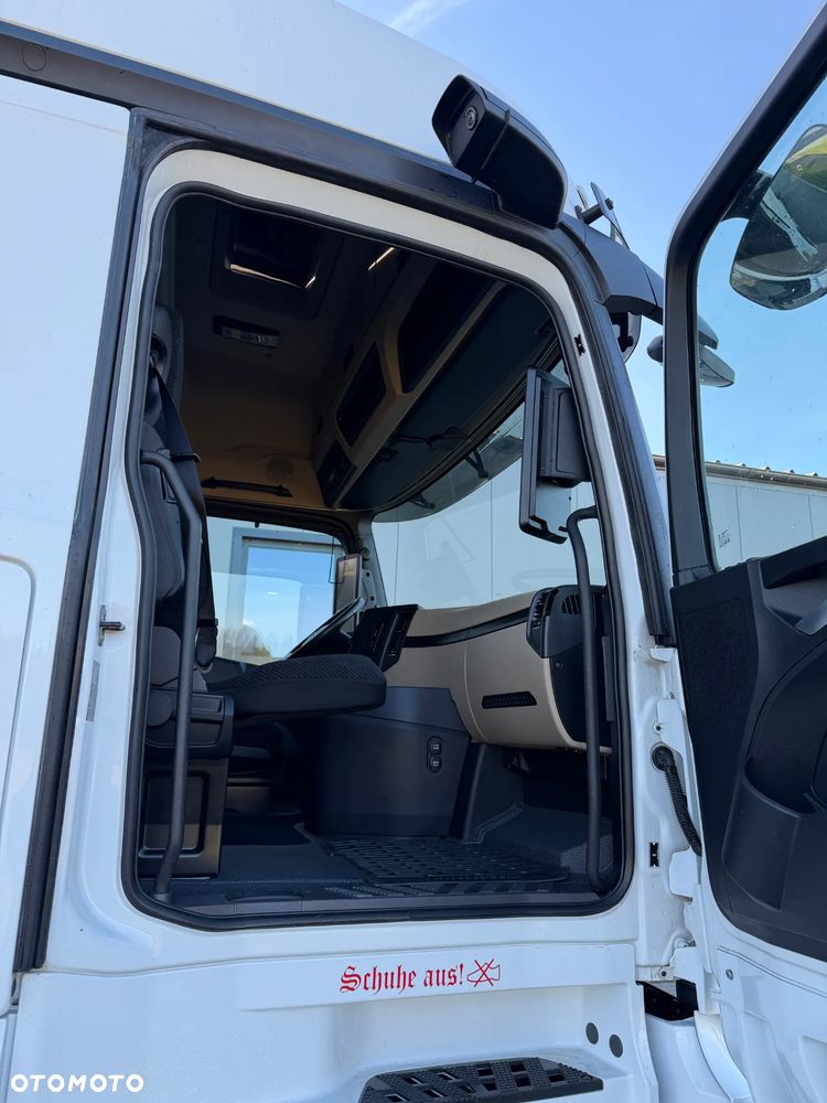 Mercedes-Benz Actros L 1851 Big Space Low Deck - 24