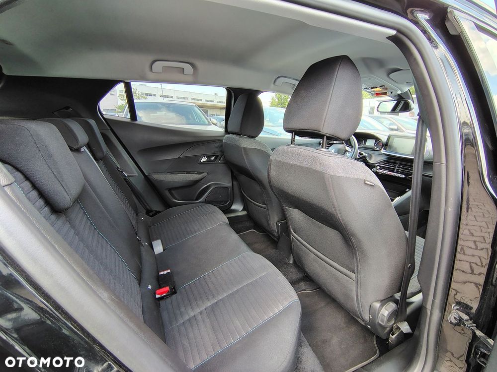 Peugeot 2008 - 9