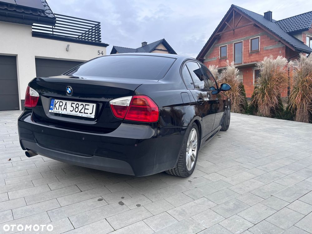 BMW Seria 3 320i - 4