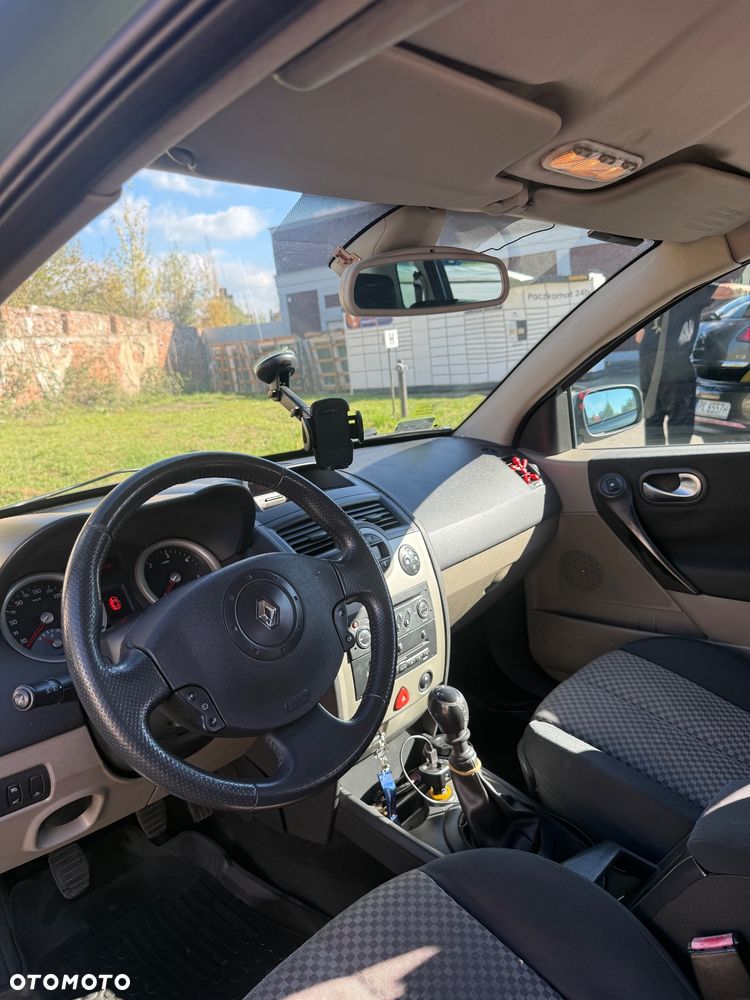 Renault Megane - 10