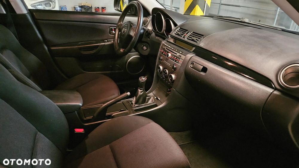 Mazda 3 1.6 Active - 6