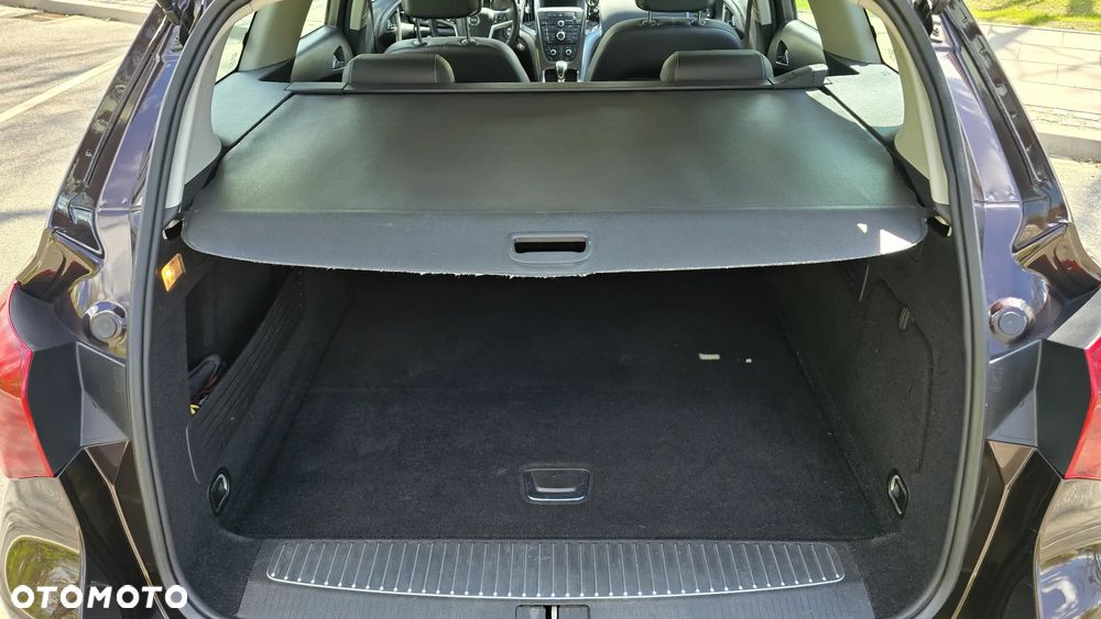 Opel Astra 2.0 CDTI Cosmo - 35