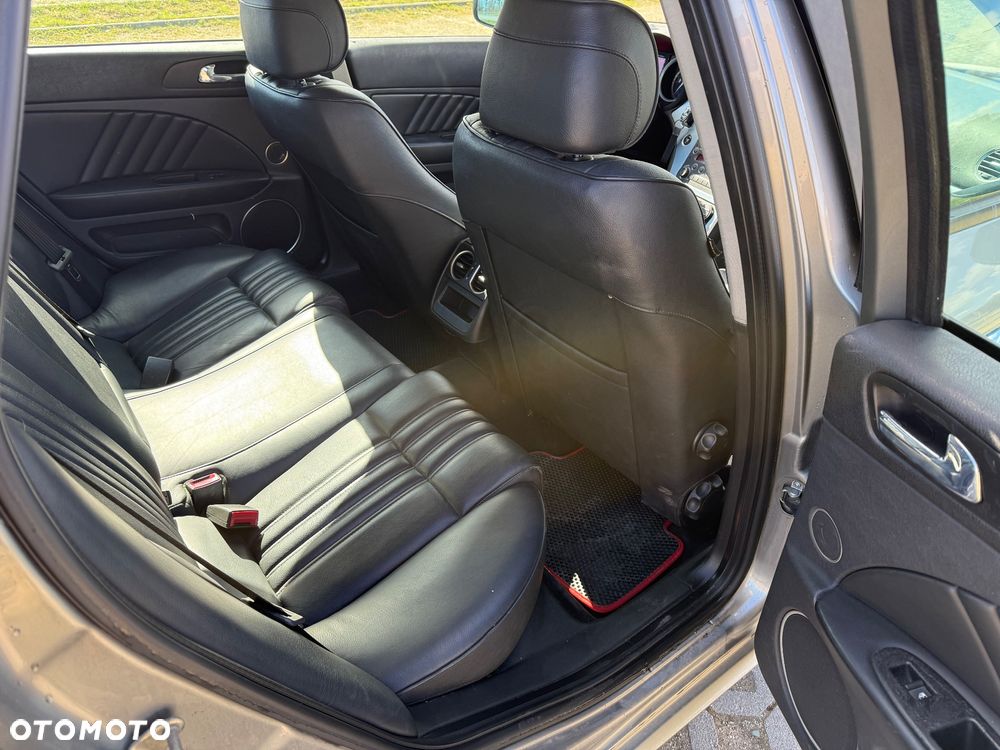 Alfa Romeo 159 2.4 JTDM 20V DPF Distinctive - 7