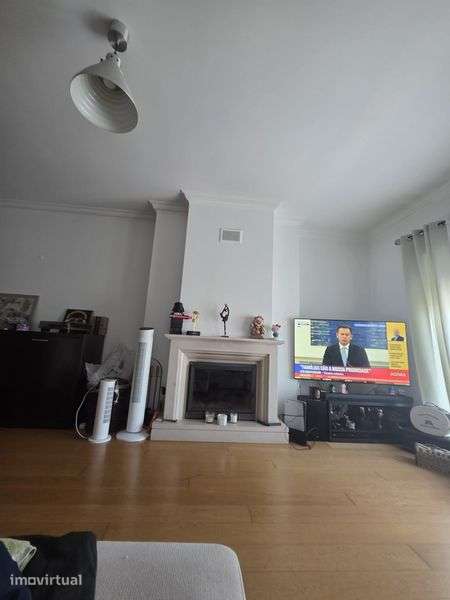 Apartamento T2 em Carcavelos - Grande imagem: 2/5