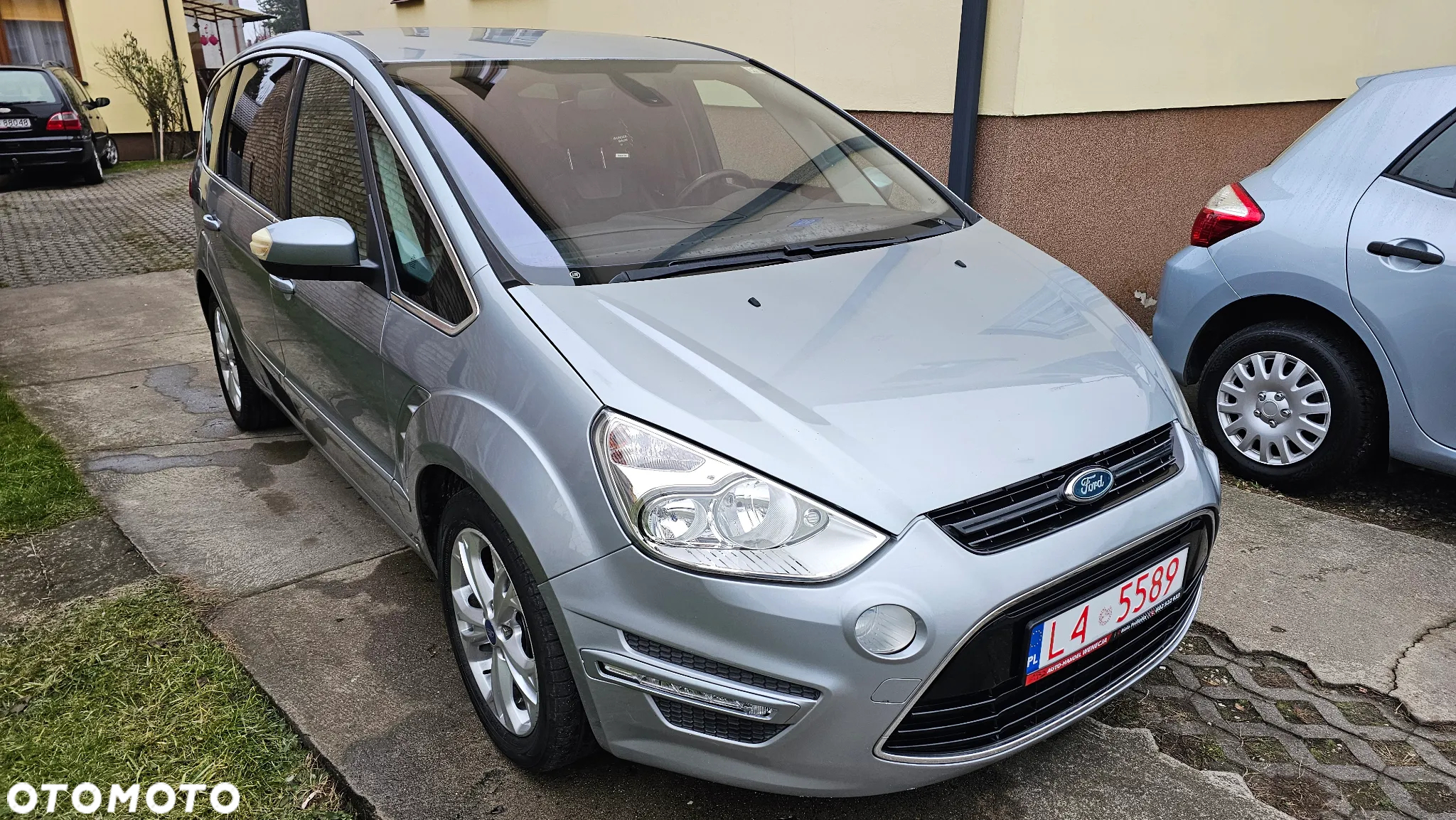 Ford S-Max 2.0 TDCi DPF Titanium - 12