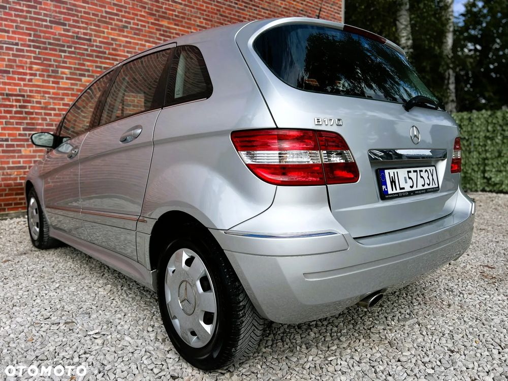 Mercedes-Benz Klasa B - 35