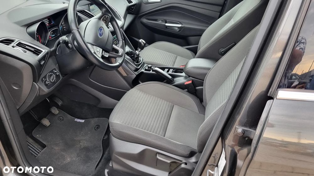 Ford C-MAX 2.0 TDCi Start-Stop-System Titanium - 15
